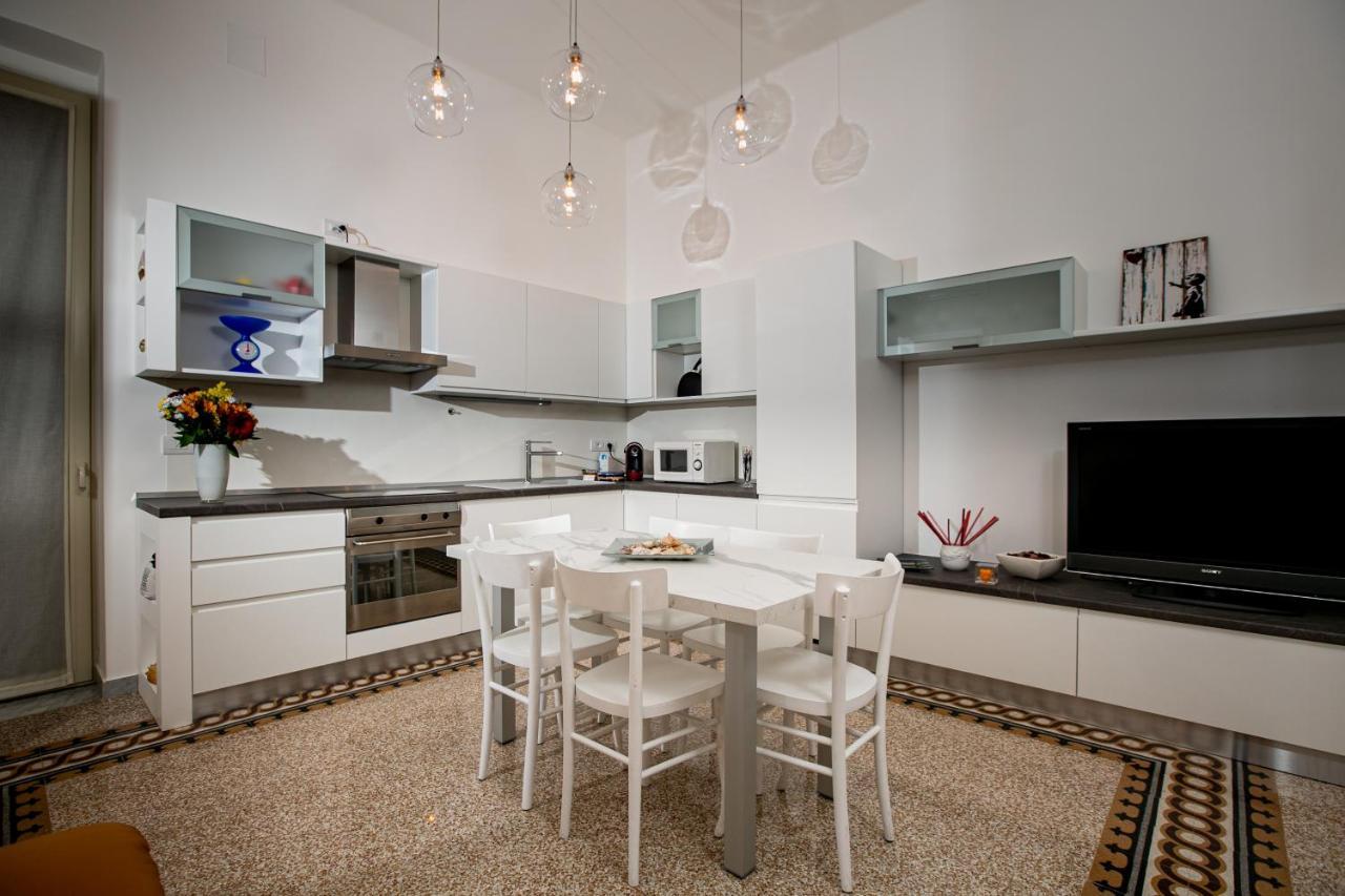 Abate Luxury Interno 3 Apartment Bari Luaran gambar